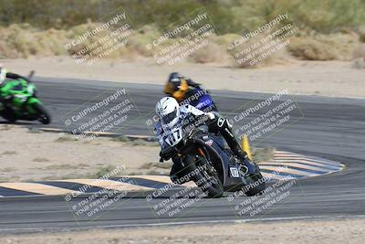 media/Nov-16-2025-Race Pace (Sun) [[8c5fa54630]]/Non Verified Riders (1st 20 Minutes)/2-Turn 10 (1010am)/